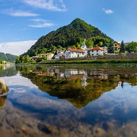 Spica 3* ラーシュコ